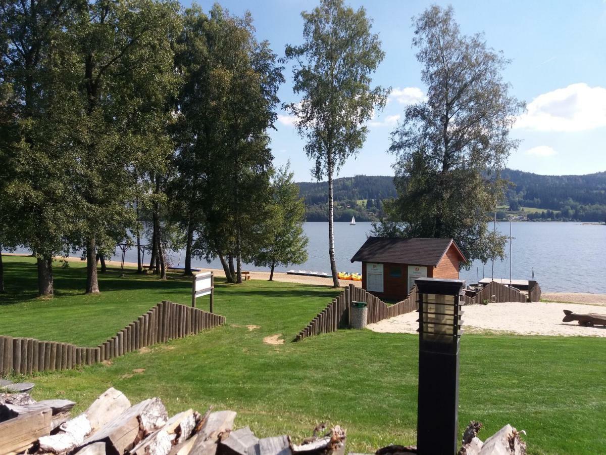 Residence Mahrina Lipno nad Vltavou Exterior foto